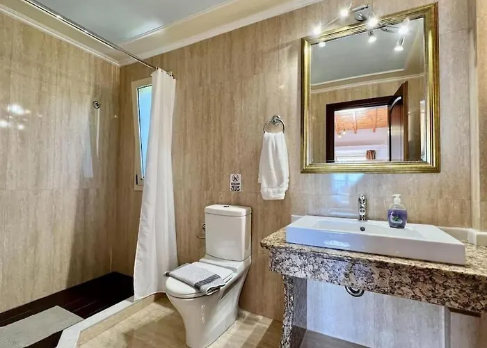 3 Bedroom Villa, Private Pool, Sea Views, Kefalonia